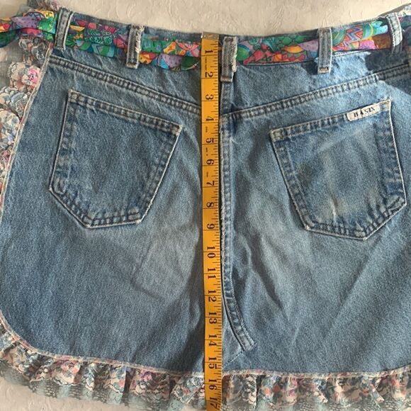 Recycled Jeans Apron Hand Crafted Easter Eggs Waist Tie Pockets - Picture 6 of 6